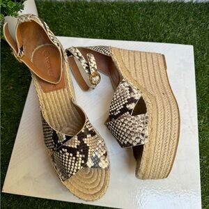 Tory Burch Selby Snake Printed Leather Wedge
Platform Espadrille Sandals 8 new